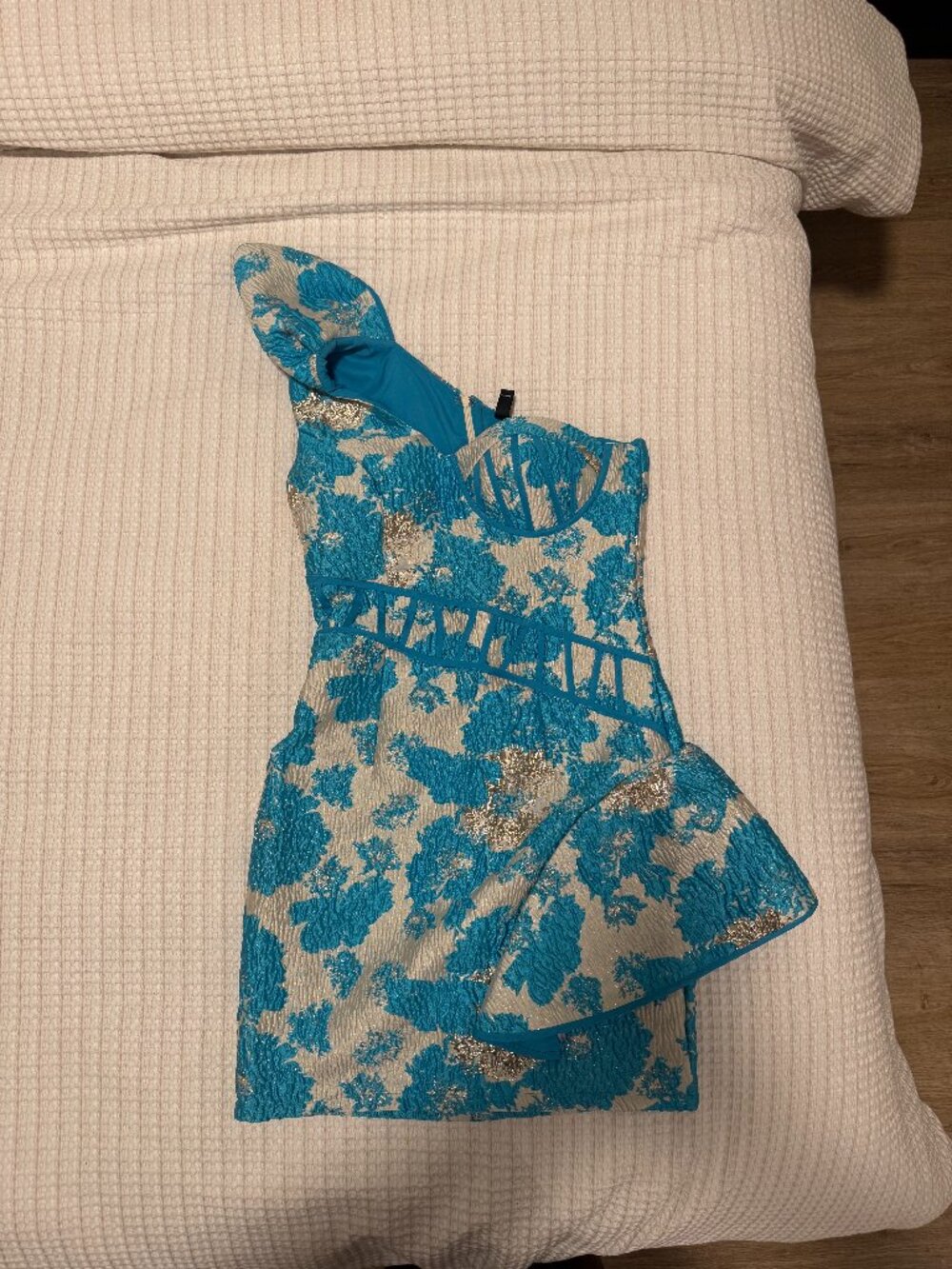 StyleWe Blue & Silver Brocade One-Shoulder Peplum Cocktail Dress